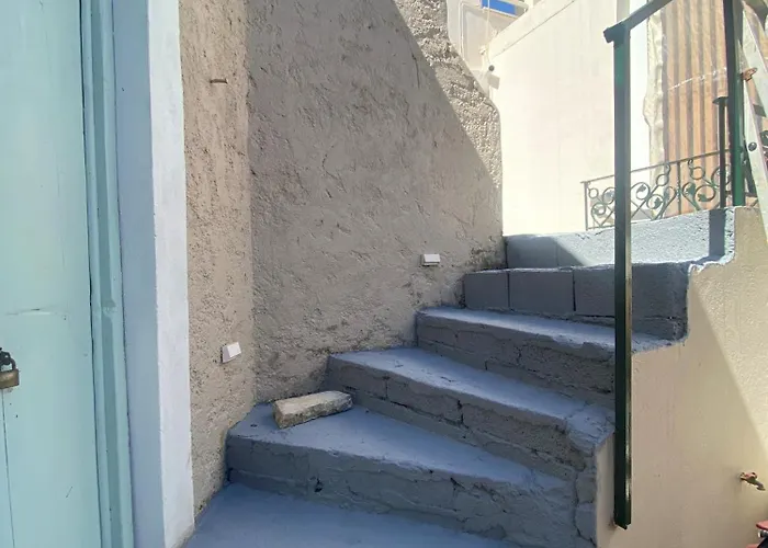 Virginia's Penthouse * Kassiopi